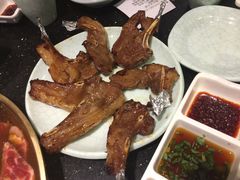 -猪啊牛呀羊啊铜盘烤肉(正大广场店)