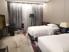 -广州天河希尔顿酒店