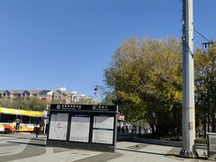 -安河桥北站-B东北口p+r停车场