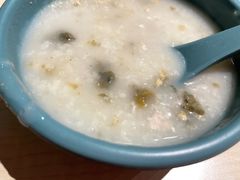 -黄金粥港式·早晚茶(海阳路店)
