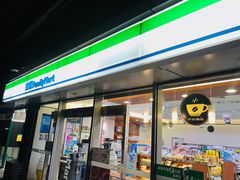 -全家便利店(银翔路店)