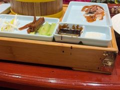 -梅花香里大酒店(郁金香路店)