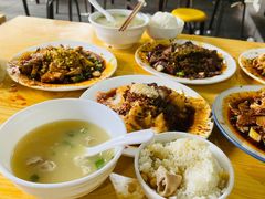 -温记府廟豆汤饭·始于1955年(海椒店)