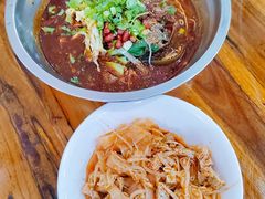 -王菊美食街·王菊面馆(总店)