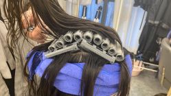 点击看大图 -V8潮牌·接发烫染连锁