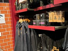 -九又四分之三站台哈利波特商店