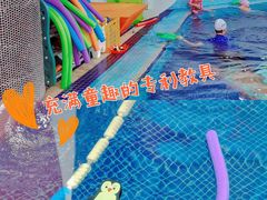 -蓝旗游泳·青训·亲子水域中心(方庄中心)