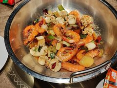 -七欣天香辣蟹火锅(上海银亿滨江店)