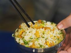 -牛华周记麻辣烫起源店