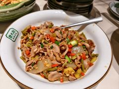 -费大厨辣椒炒肉(正大广场店)