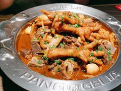 -胖哥俩肉蟹煲(华贸店)