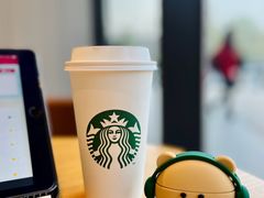 -星巴克臻选(国贸商城首店)