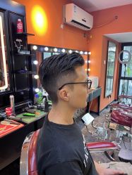 -鸿運 BARBER SHOP男士理发馆