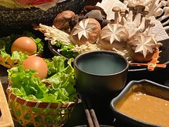 -湊湊火锅·茶憩(新中关购物中心店)