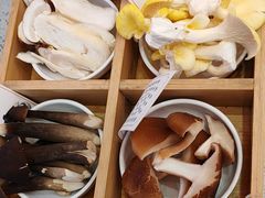 -阿婆情腊排骨火锅(金虹路店)