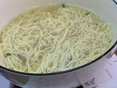 -百年老字号·观振兴蟹黄面·三虾面·苏式面(观前街富仁坊巷店)