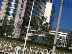 -复旦大学附属华山医院(虹桥院区)