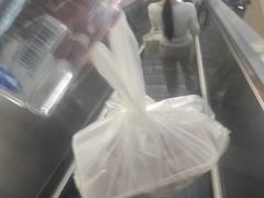 -西华美食•老广烧腊(百灵路店)