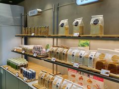 面包甜点陈列柜-仟吉KenGee(江南万达店)