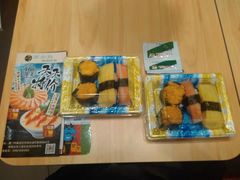 -银泰百货(厦门国贸中心店)