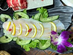 -唇辣号重庆老火锅(石担路店)