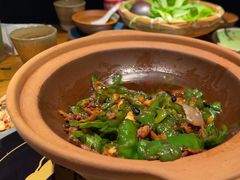 -吃饭皇帝大土家民族菜(正大广场店)
