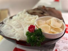 -左庭右院鲜牛肉火锅(新梅广场店)