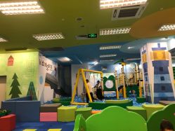 -莫莉幻想儿童乐园(武汉金银潭永旺店)