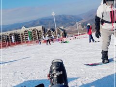 -鳌山滑雪度假区