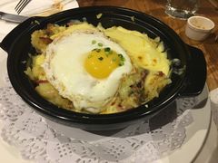 -Geneva日内瓦餐厅(西郊宝成花苑店)