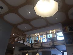 -兔行天下-鸿鹤鲜锅兔(中海国际店)