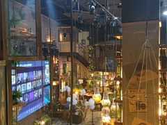 -临界音乐酒馆·小龙虾·江湖菜(华熙LIVE·鱼洞店)