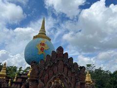 -一寨两国风景区