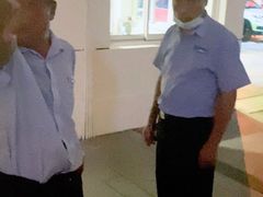 -沈坚强游泳俱乐部(长征分部)