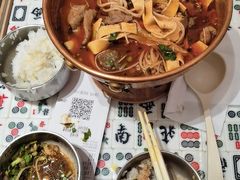 -成都你六姐·牛肉冒菜·麻辣香锅(长泰广场店)