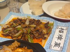 -老码头黑皮肘子锅包肉(赣水路店)
