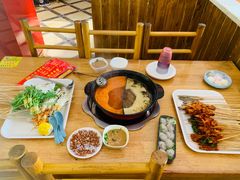 -袁记串串香(泉水轻轨站店)