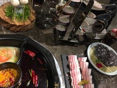 -佬土鹅肠火锅(解放路店)