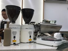 -Onirii Coffee(长乐路店)