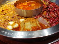 -谭鸭血老火锅(漳州路店)