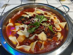 -晓彭肥肠鸡·泡椒鸡火锅(水木天地店)