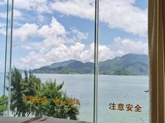 -鹏城人家海鲜酒家·23年老字号(较场尾店)