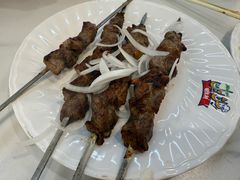 -明优利特色拌面抓饭(南昌路店)