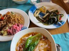 -亚龙湾希尔顿自助餐厅·海鲜·烧烤·沙滩BBQ·现场乐队
