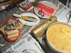 -禄婶鸡煲·打边炉