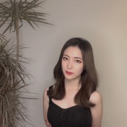 -AYO SALON