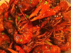 -郑东靓靓虾馆·金牌油焖大虾(天泽街店)