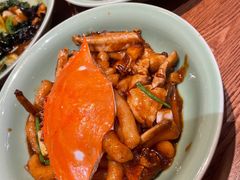 梭子蟹炒年糕-弄堂里·寻味杭州(湖滨银泰in77C区店)