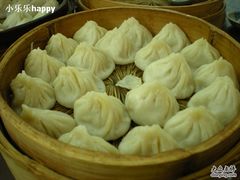 蟹粉小笼-公园饭店