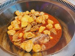 -山河屯铁锅炖·非遗东北菜(南山店)